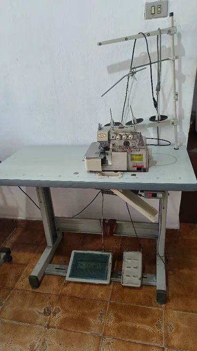 Máquina de Costura Overlock Sun Special SS-8803BKW - Foto 3