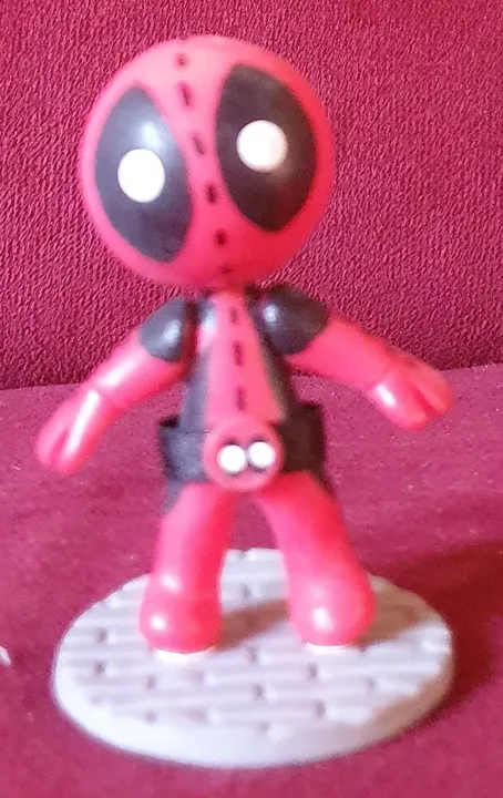Boneco Deadppool - Miniatura Colecionável