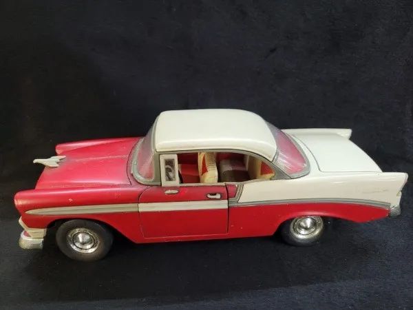 Chevrolet Bel Air 1956 Cabriolet – Miniature Yat Ming 1/18 – Road Legends 92128