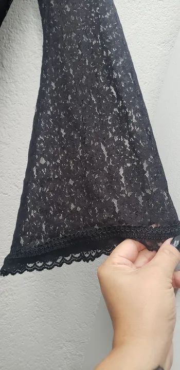 Sobretudo de Renda Preto - Foto 4