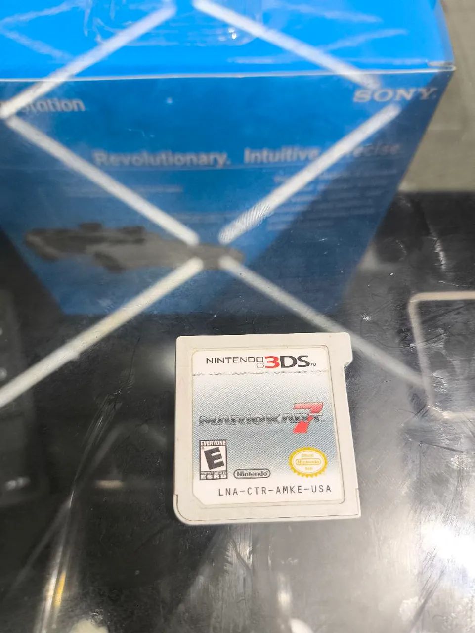Please read the announcement Nintendo 3DS game used without case Mario Kart 764167735103234120