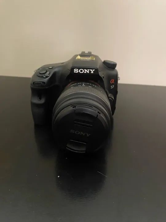 Câmera Sony Alpha 57 DSLR