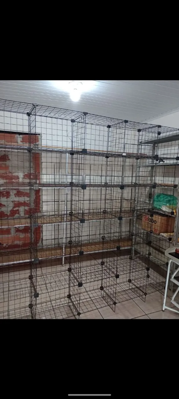 VENDE-SE PRATELEIRAS
