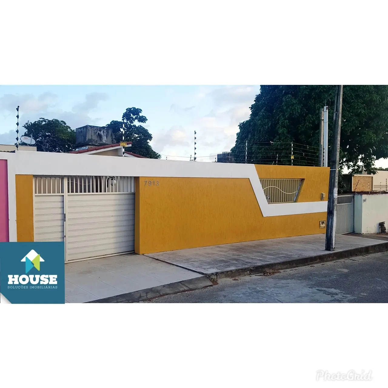 LOCAÇÃO - Belíssimo Casa no Pitimbu - Espaçosa