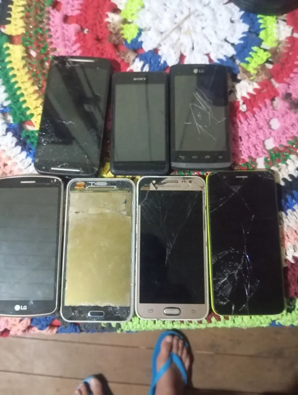 Celulares pra retirada de peças