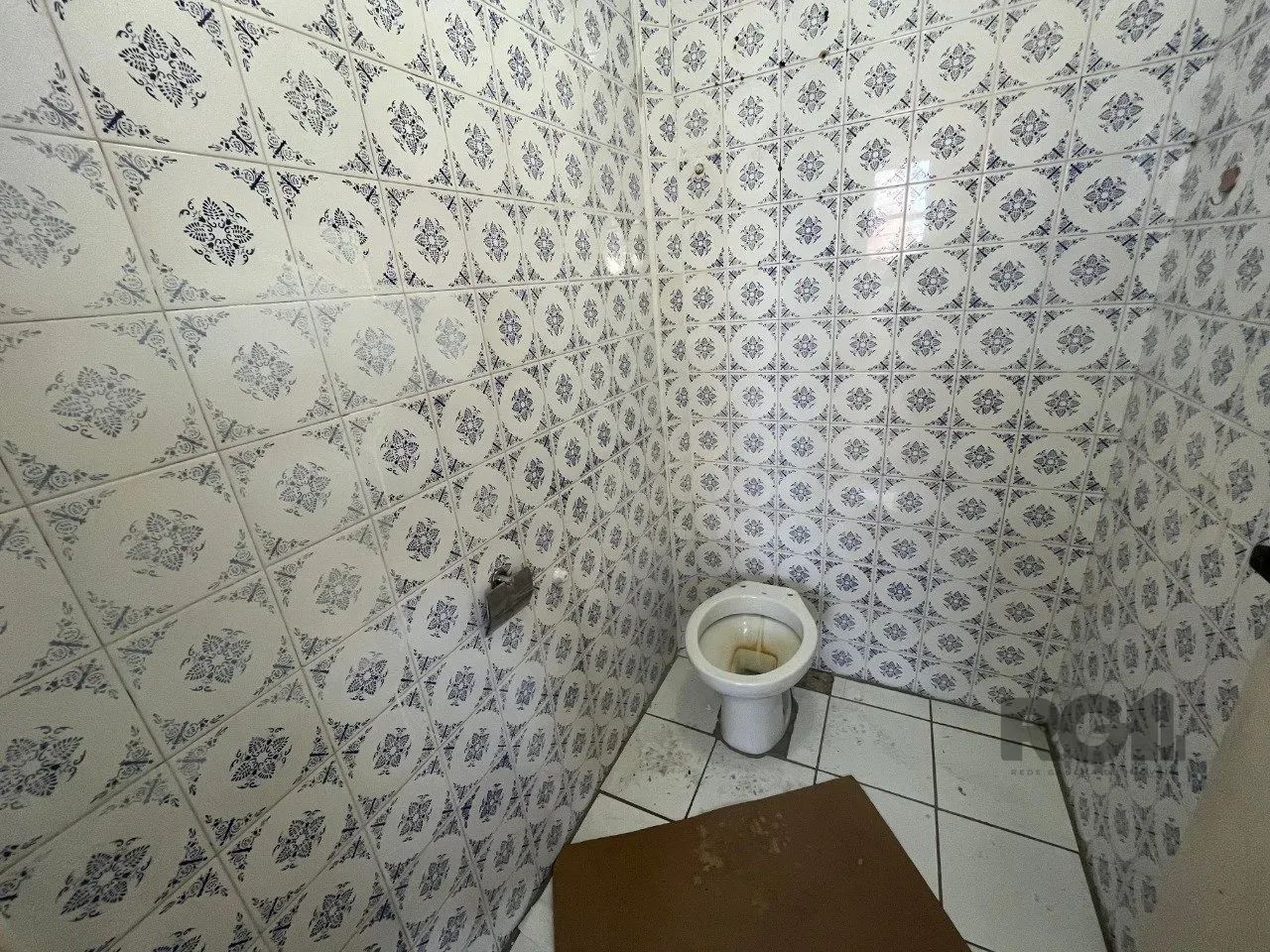 KOTEL IMOBILIÁRIA aluga excelente pavilhão no bairro São João, em Porto Alegre!Terreno amp - Foto 9