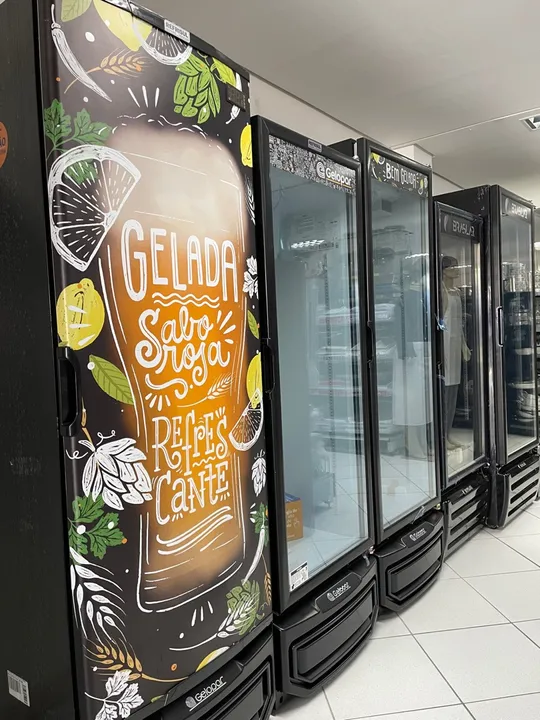 Geladeiras Comerciais - Novas e Impecáveis!