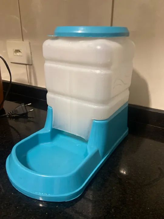 Comedouro para cães e gatos - Foto 2