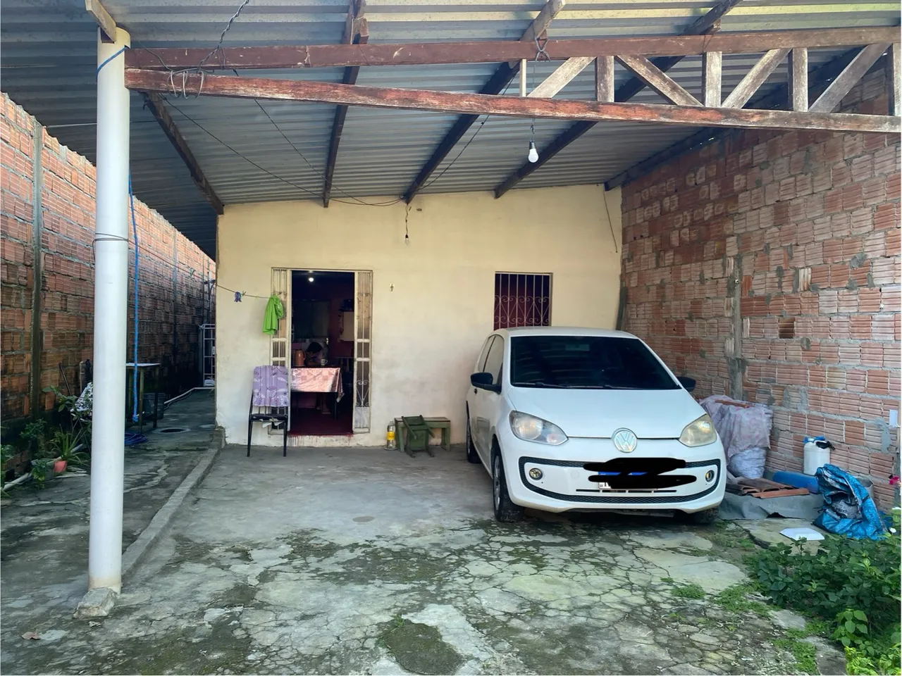 Vendo casa no coliseu III