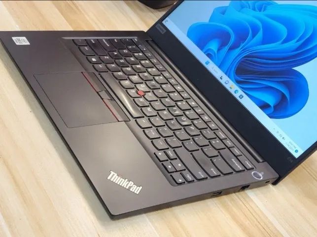 Notebook Lenovo Thinkpad E14 i5 10ª / 8GB / 256GB ssd nvme / Garantia - Foto 4