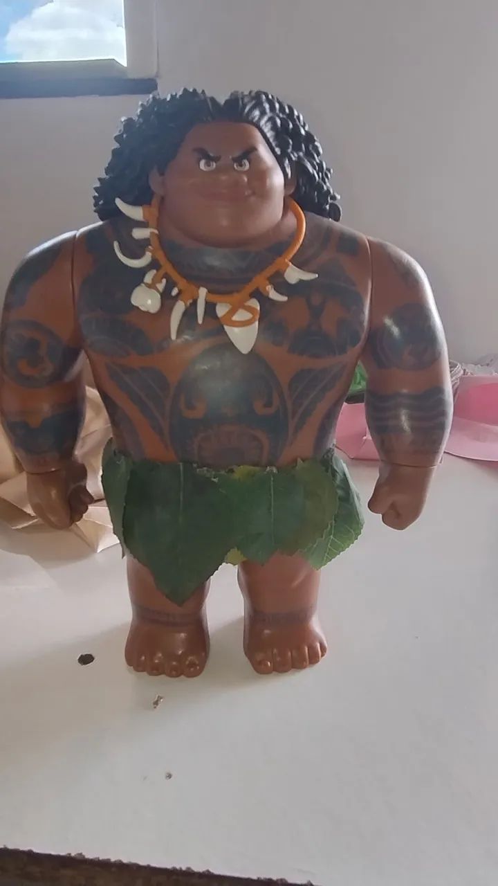 Maui moana Disney boneco
