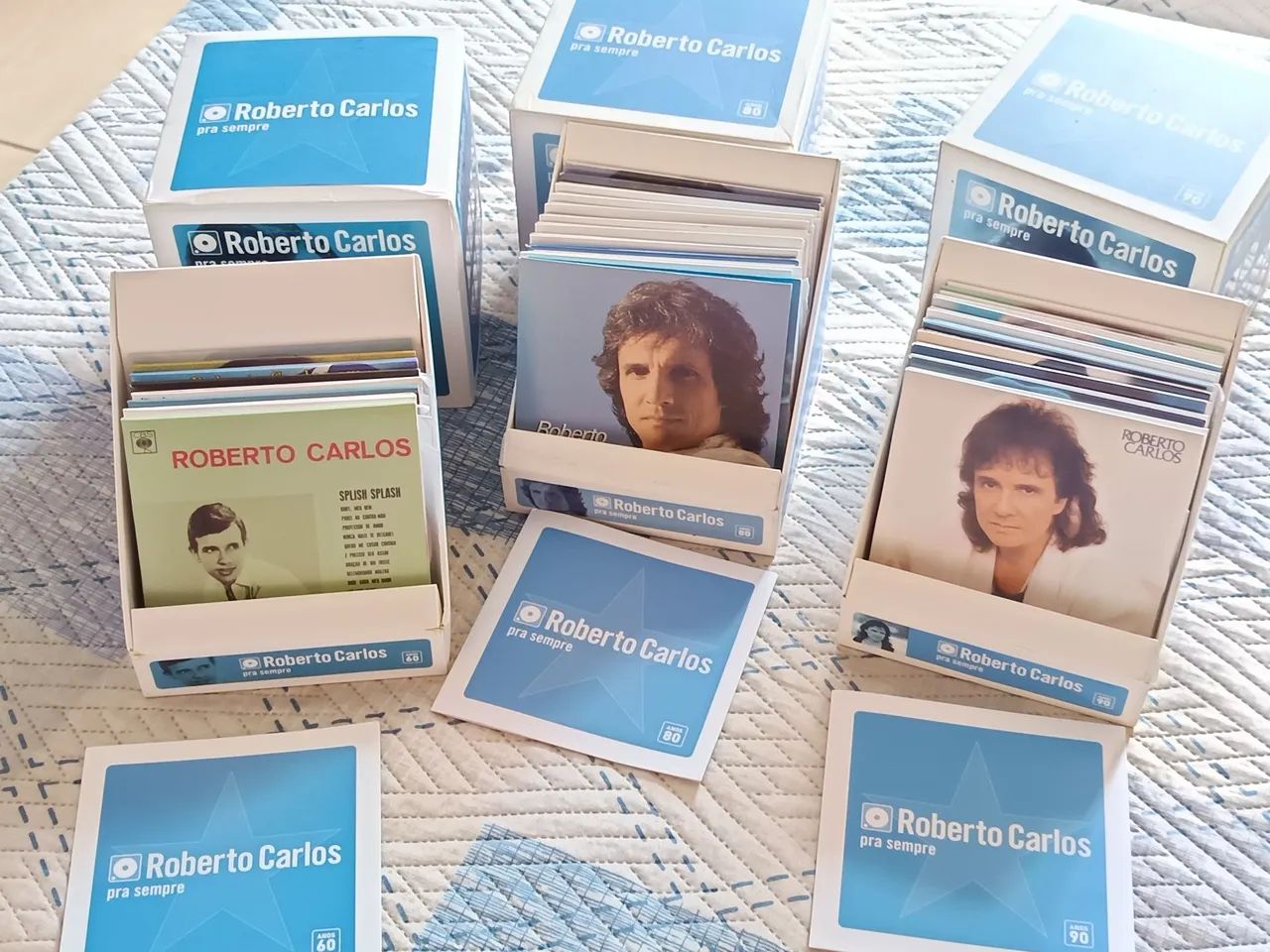 3 boxes de CDs Roberto Carlos - Foto 4