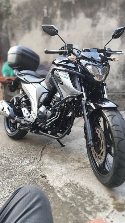 Yamaha Fazer 250 - Impecável