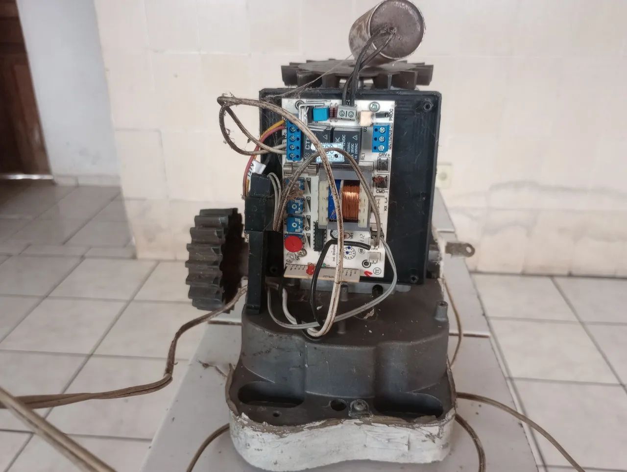 Troco motor de portão vertical 63824077256195121