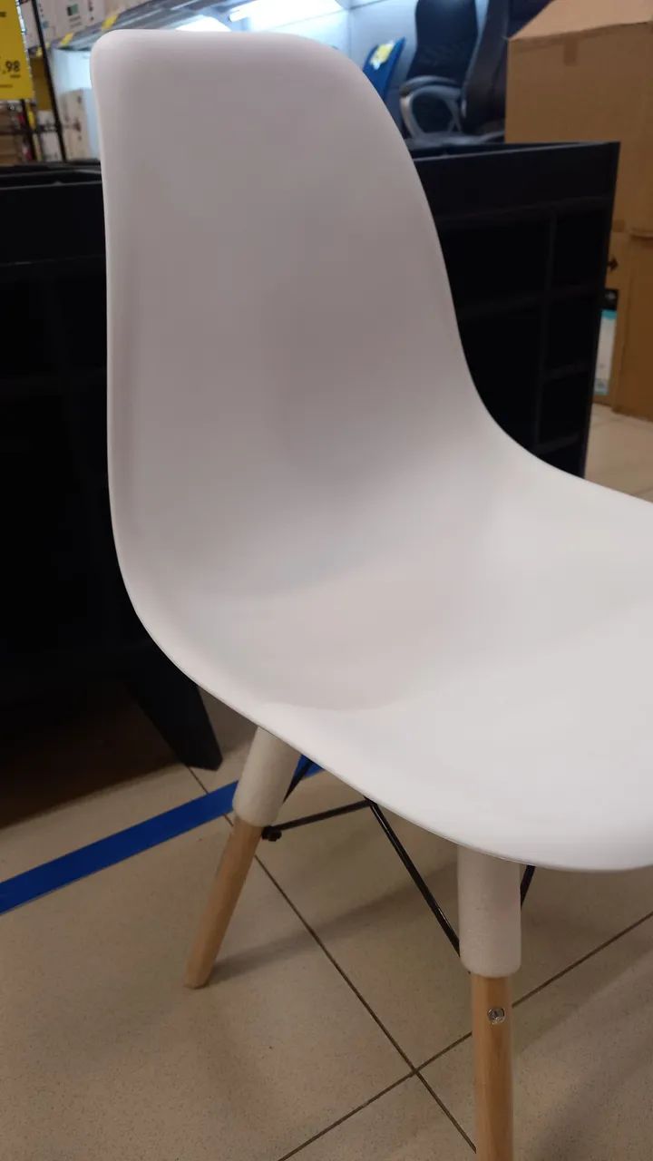 Cadeira Eames  Branca