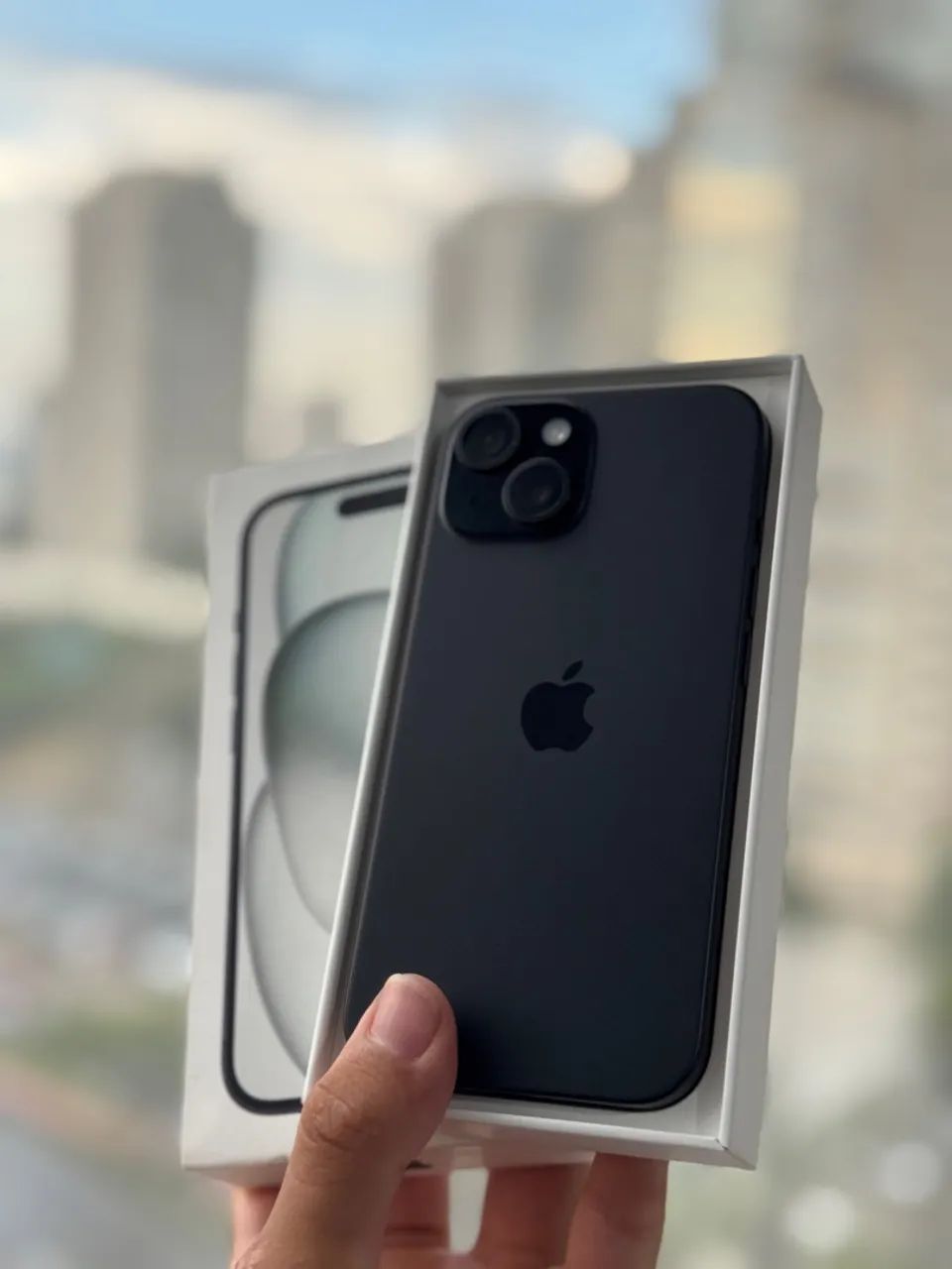 iPhone 15 256GB - seminovo com garantia Apple 