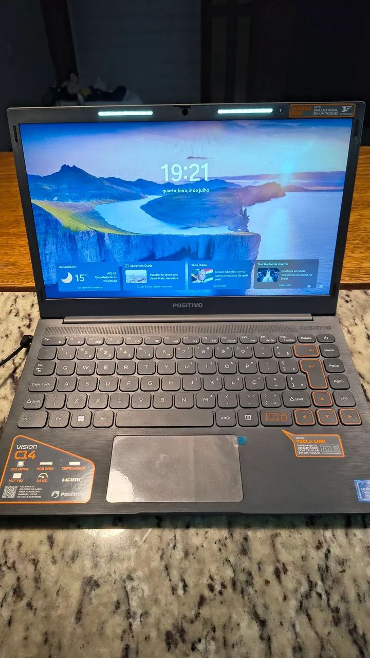 Notebook Positivo Vision C14