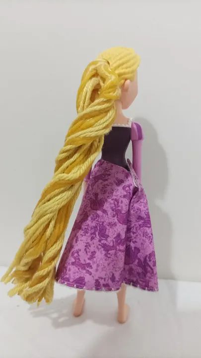 Boneca Princesa Disney Rapunzel Enrolados 2016 Hasbro - Foto 2