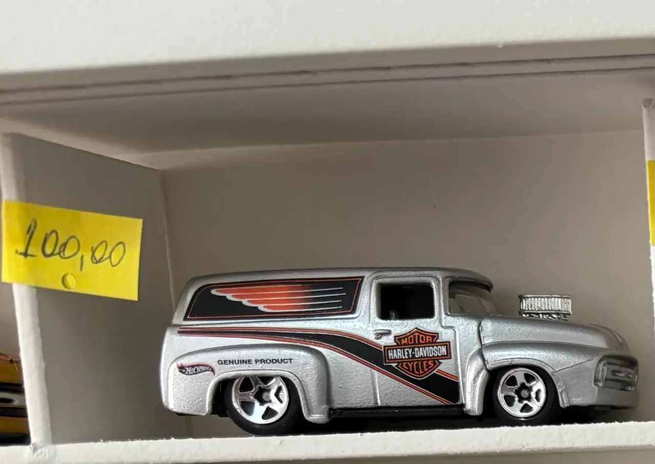 Hot wheels 56 ford panel - harley davidson