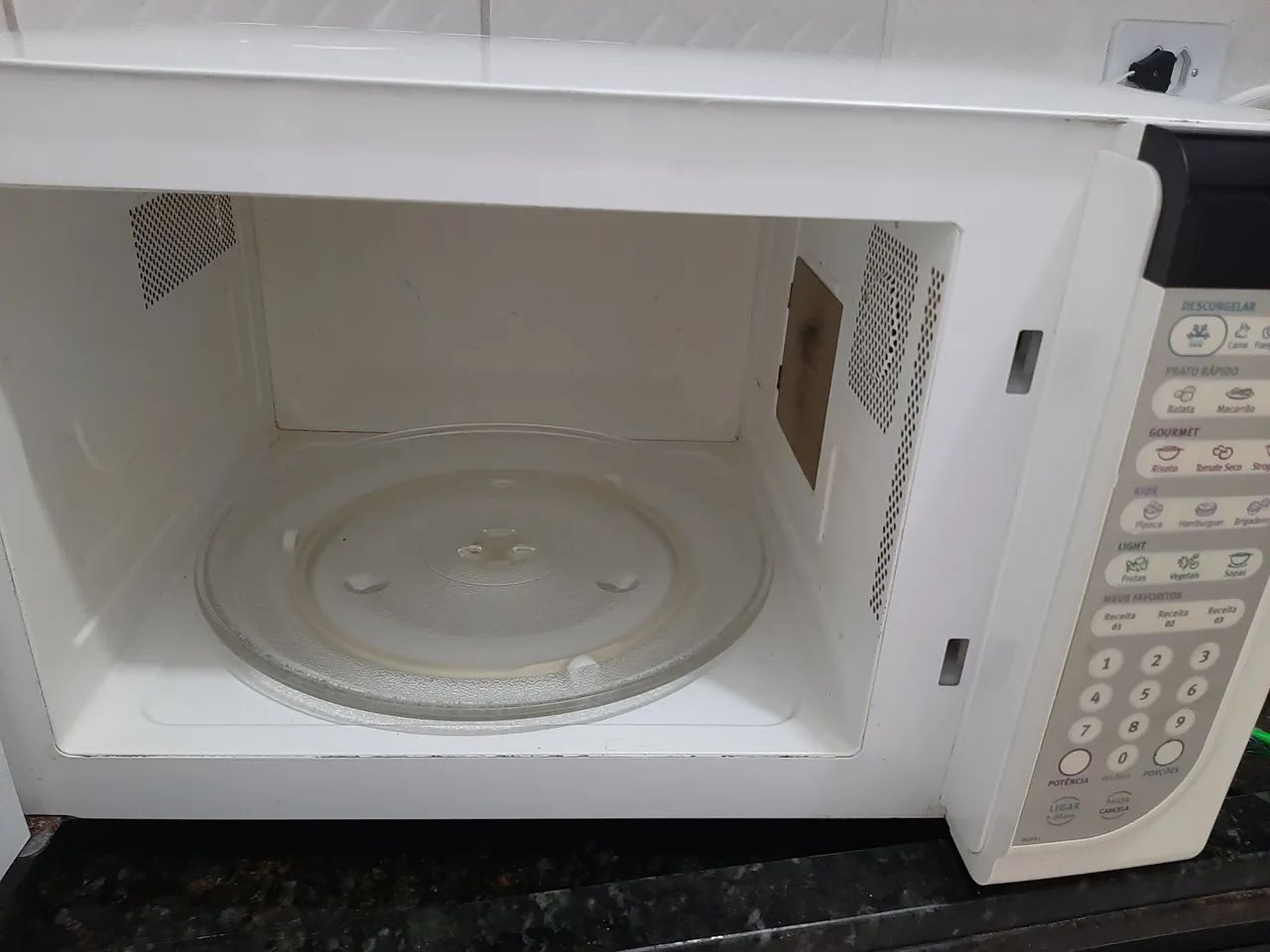 Micro-ondas Electrolux, usado em ótimo estado! - Foto 3