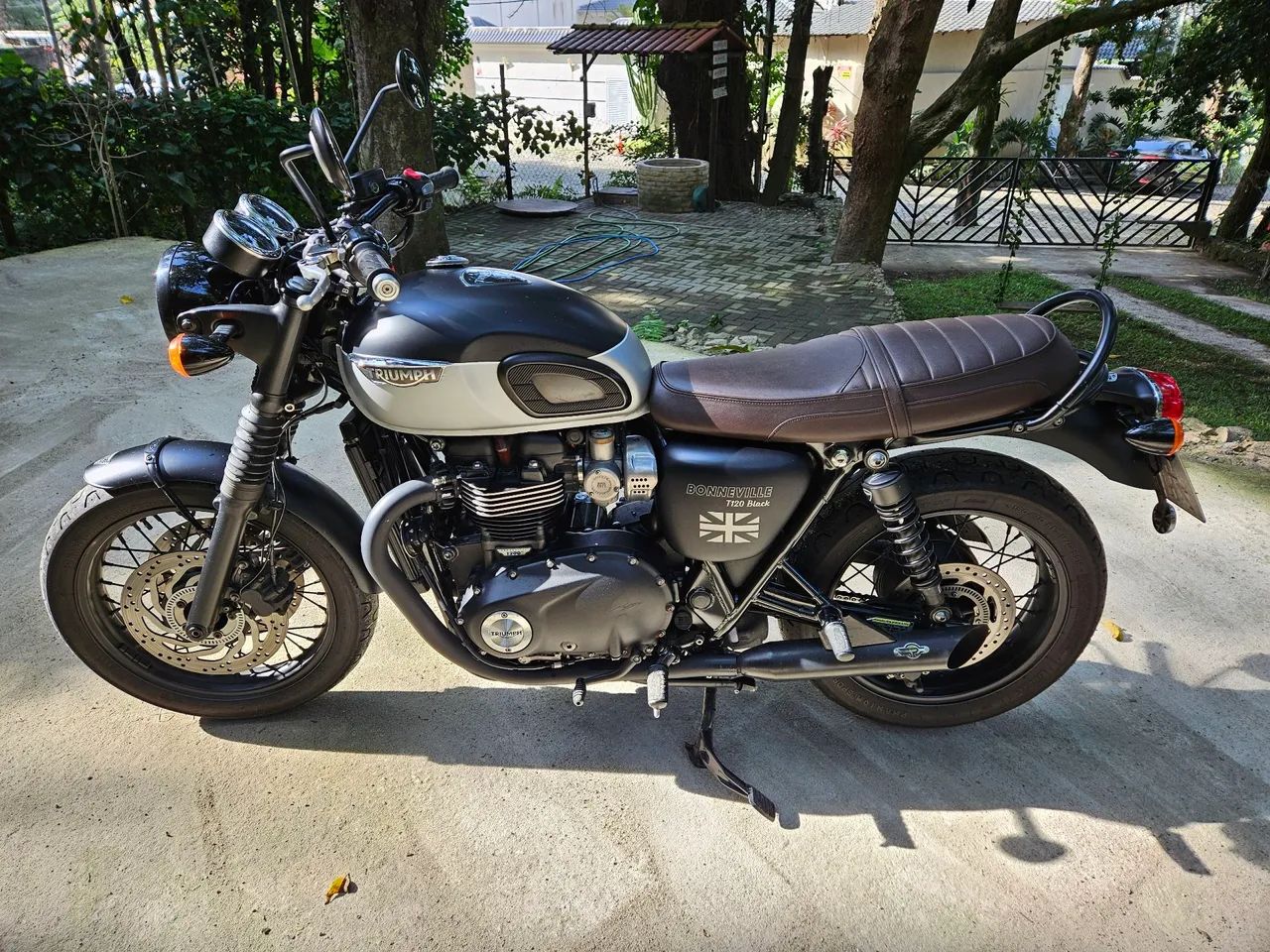 Triumph Boneville T 120 Black - Foto 3