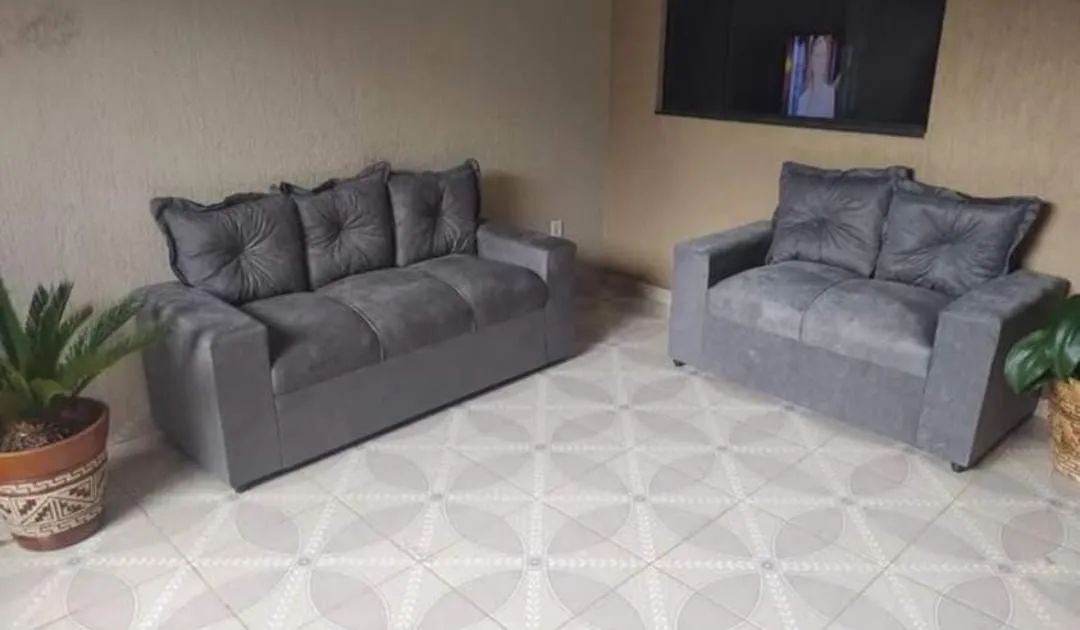 Conjunto de sofá 2 e 3 lugares - novo 