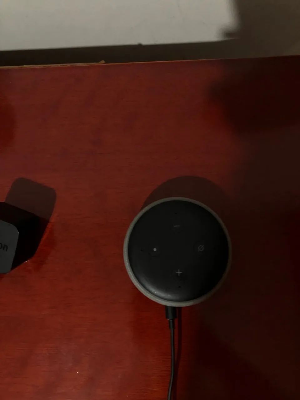 Amazon Echo Dot - Aparelho de som inteligente - Foto 3