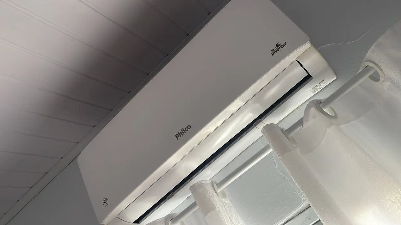 AR CONDICIONADO SPLIT PHILCO 9.000 BTUS FRIO/QUENTE