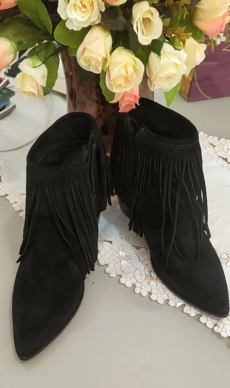 Botas de franja pretas - Estilo moderno
