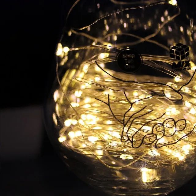 Pisca de LED Fio de Fada 20L 2 Metros A Bateria Natal Ano Novo - Foto 4