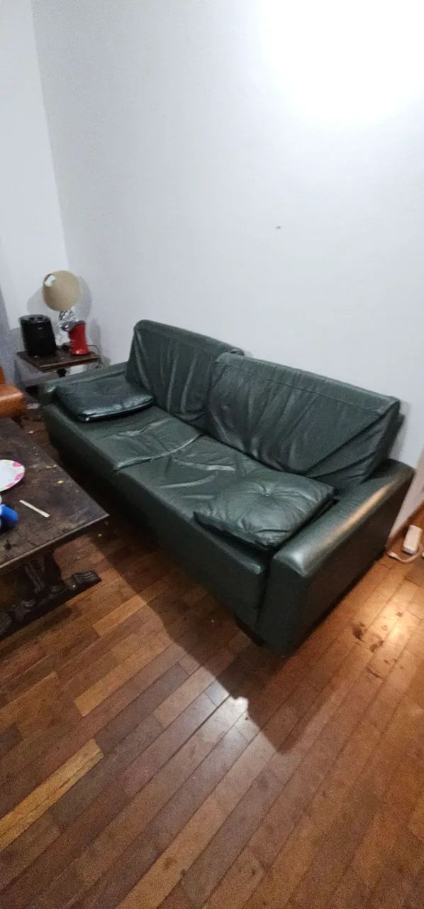 Sofa couro jacaré verde escuro64169933840770123