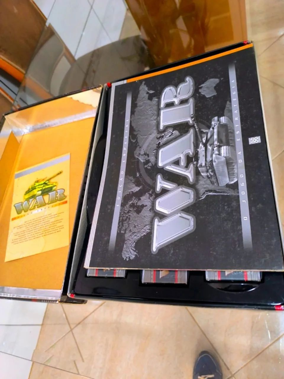 WAR Edição Especial - Jogo de Tabuleiro - Hobbies e coleções