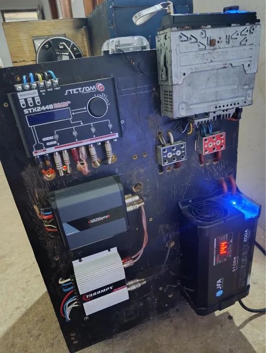 Caixa de Som com Iluminação LED - Foto 5