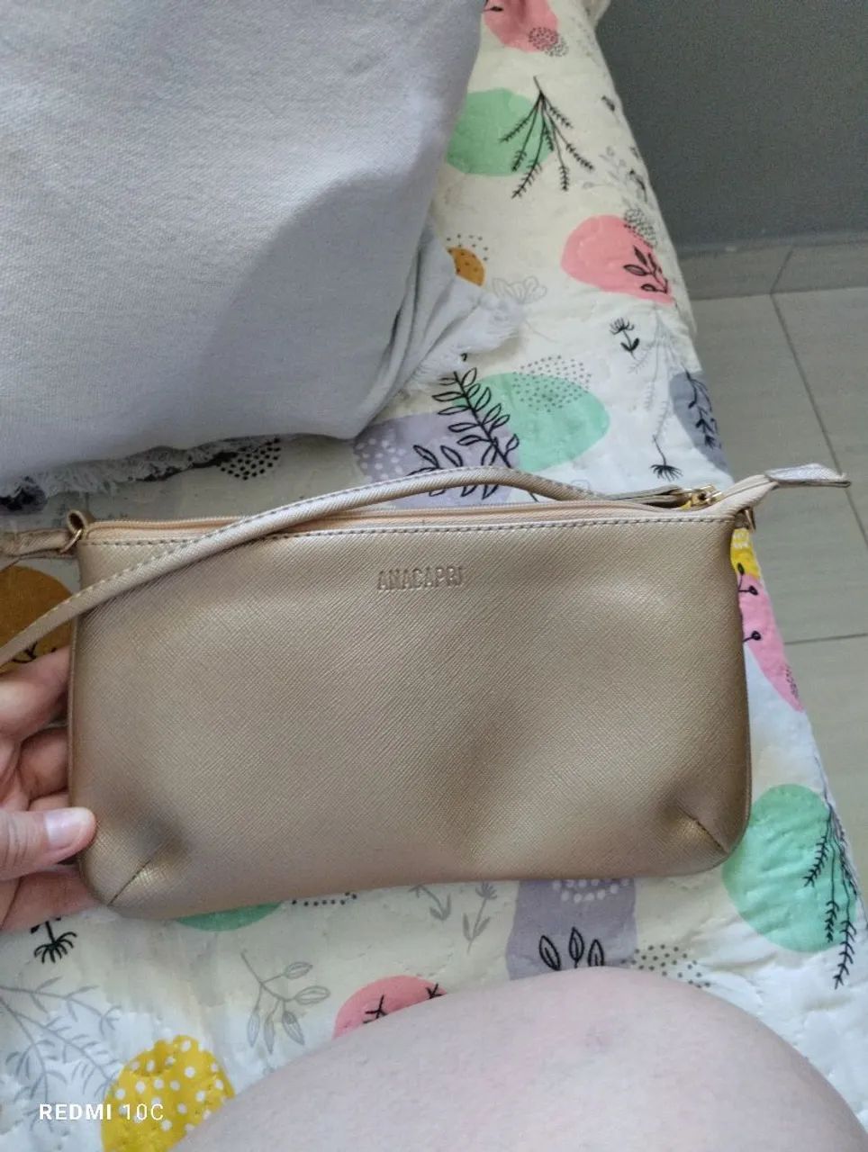 Bolsa Anacapri Dourada