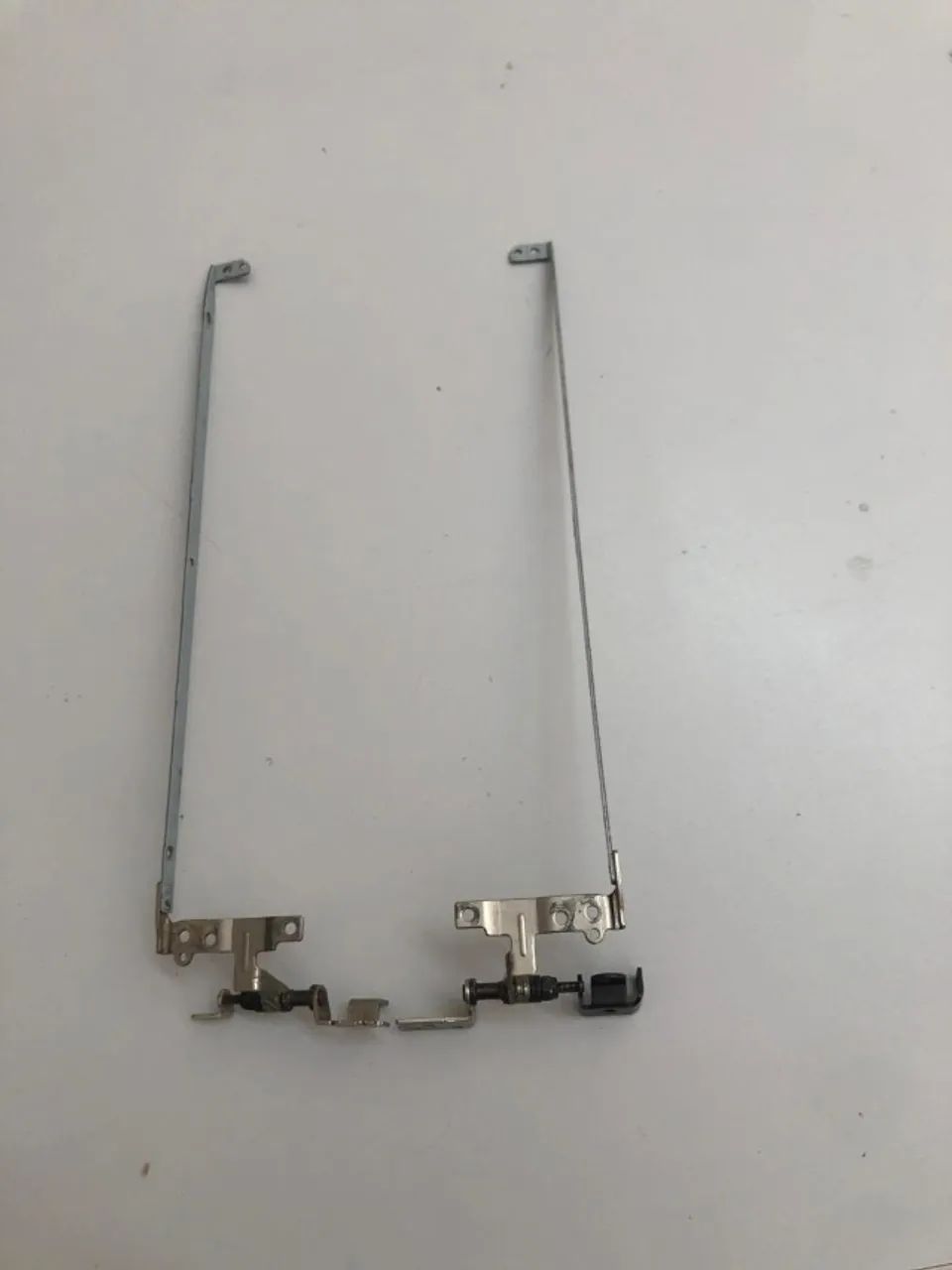 Haste e dobradiça notebook Lenovo Z470 - Foto 2