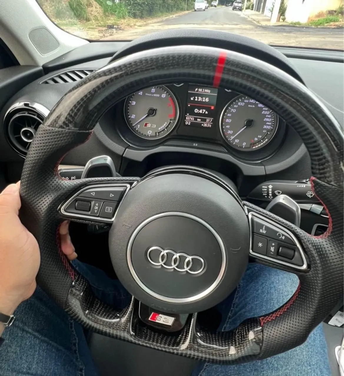 Volante em carbono Audi A3/S3 (Cb Custom