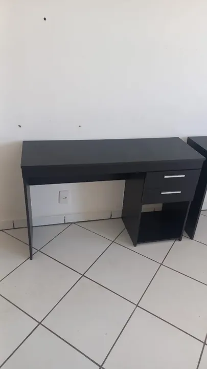 mesa para estudo ou escritório com super preço a pronta entrega e montagem na hora