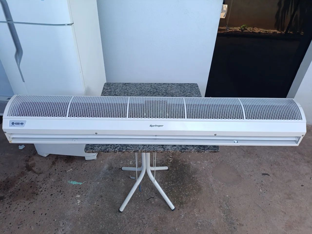 Cortina de ar condicionado um metro e meio 850 reais lavada revisada e com garantia