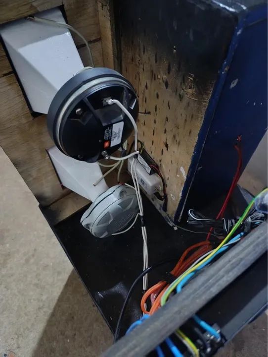 Caixa de Som com Iluminação LED - Foto 4