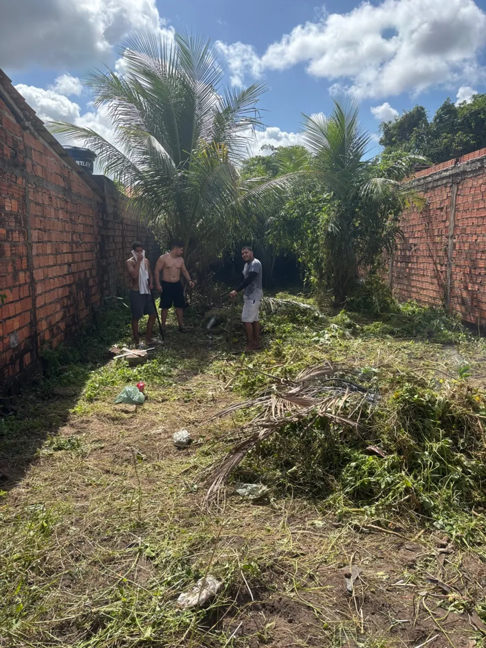 TERRENO 7x25 NO JARDIM TROPICAL