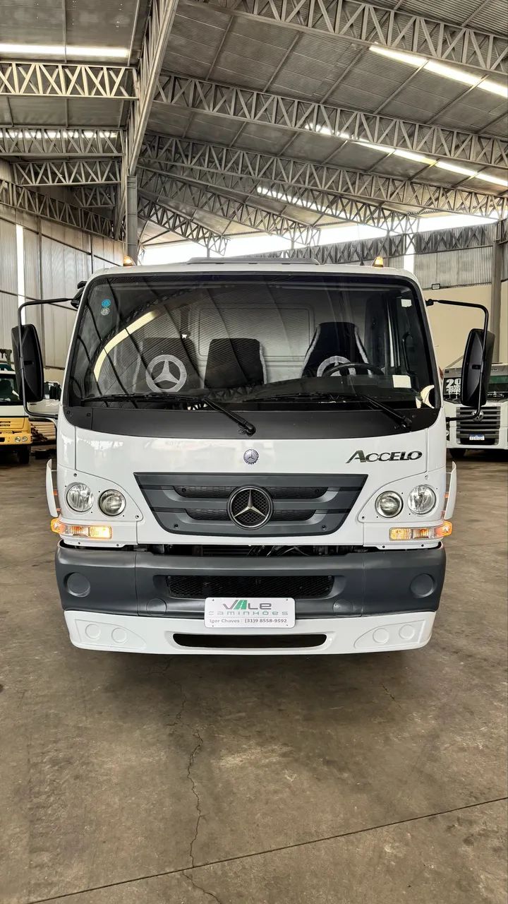 MB accelo 1016 truck 2014 impecável  - Foto 5