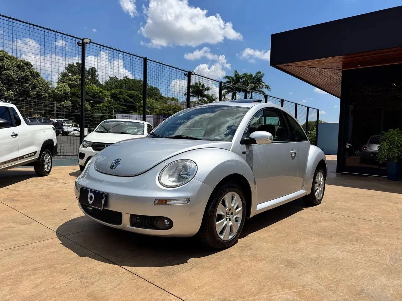 NEW BEETLE 2010