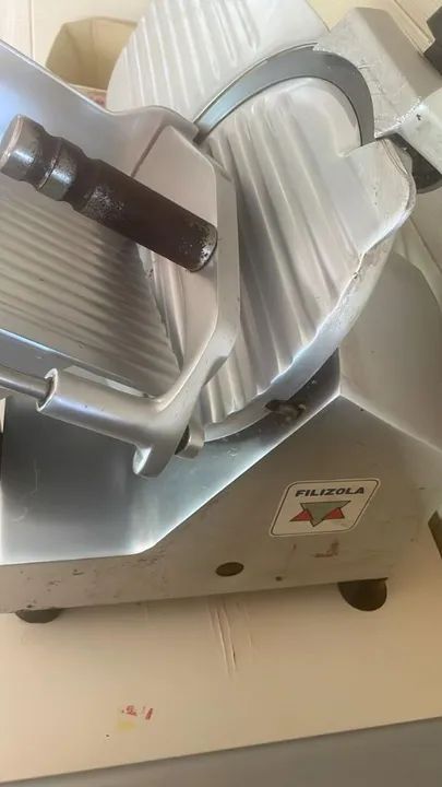 Máquina de Cortar Frios Industrial - Foto 3
