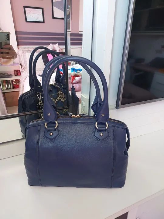 Bolsa Victor Hugo Azul com Estampa de Cobra - Foto 2