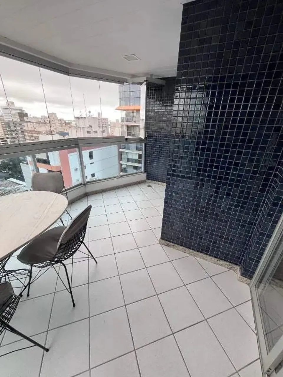 Apartamento mobiliado para locação na Praia do Canto  Vitória/ES - Foto 2