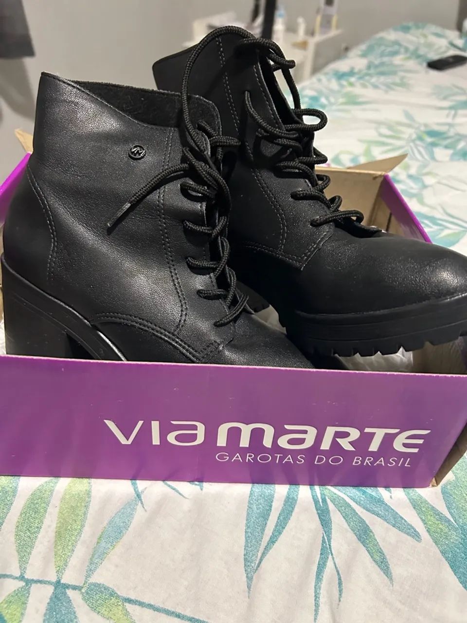 Botas coturno Preta - Foto 2