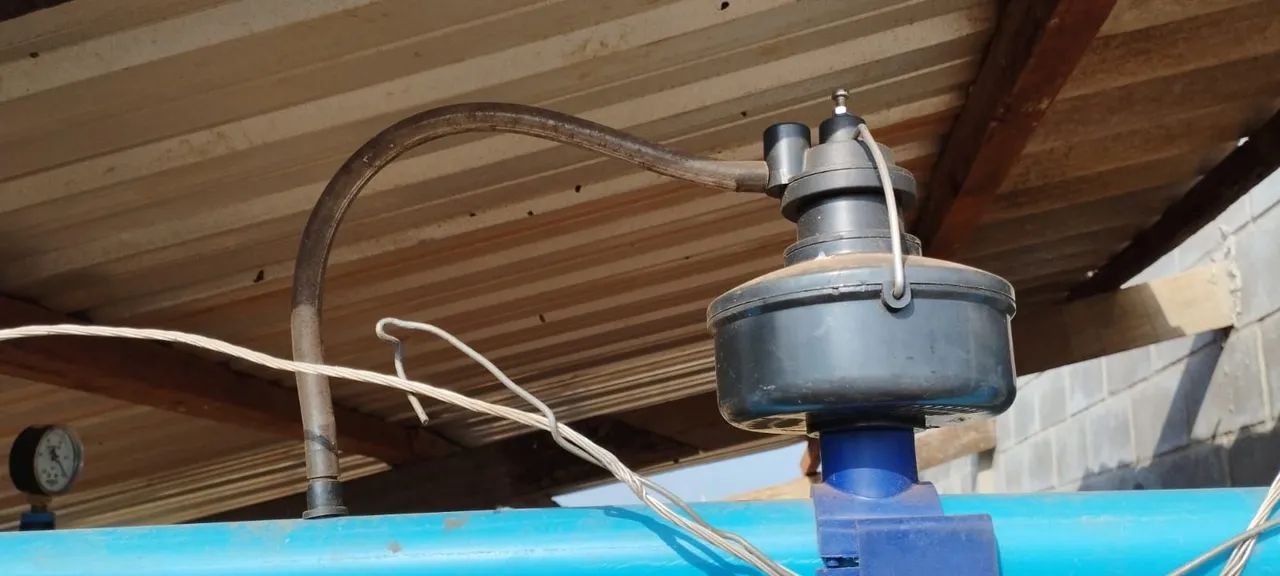 Ordenhadeira,tarro e teyeira - Foto 3