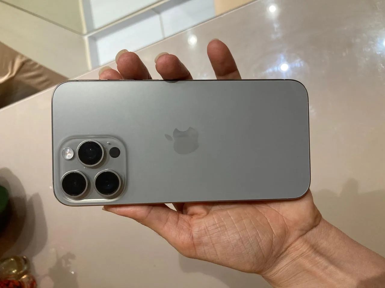 iPhone 15 Pro Max  - Foto 4