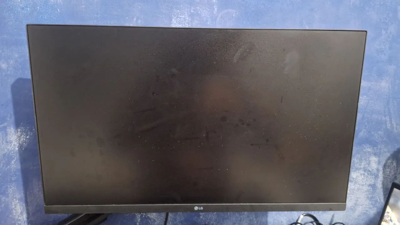 LG Monitor 27"64296997014146121