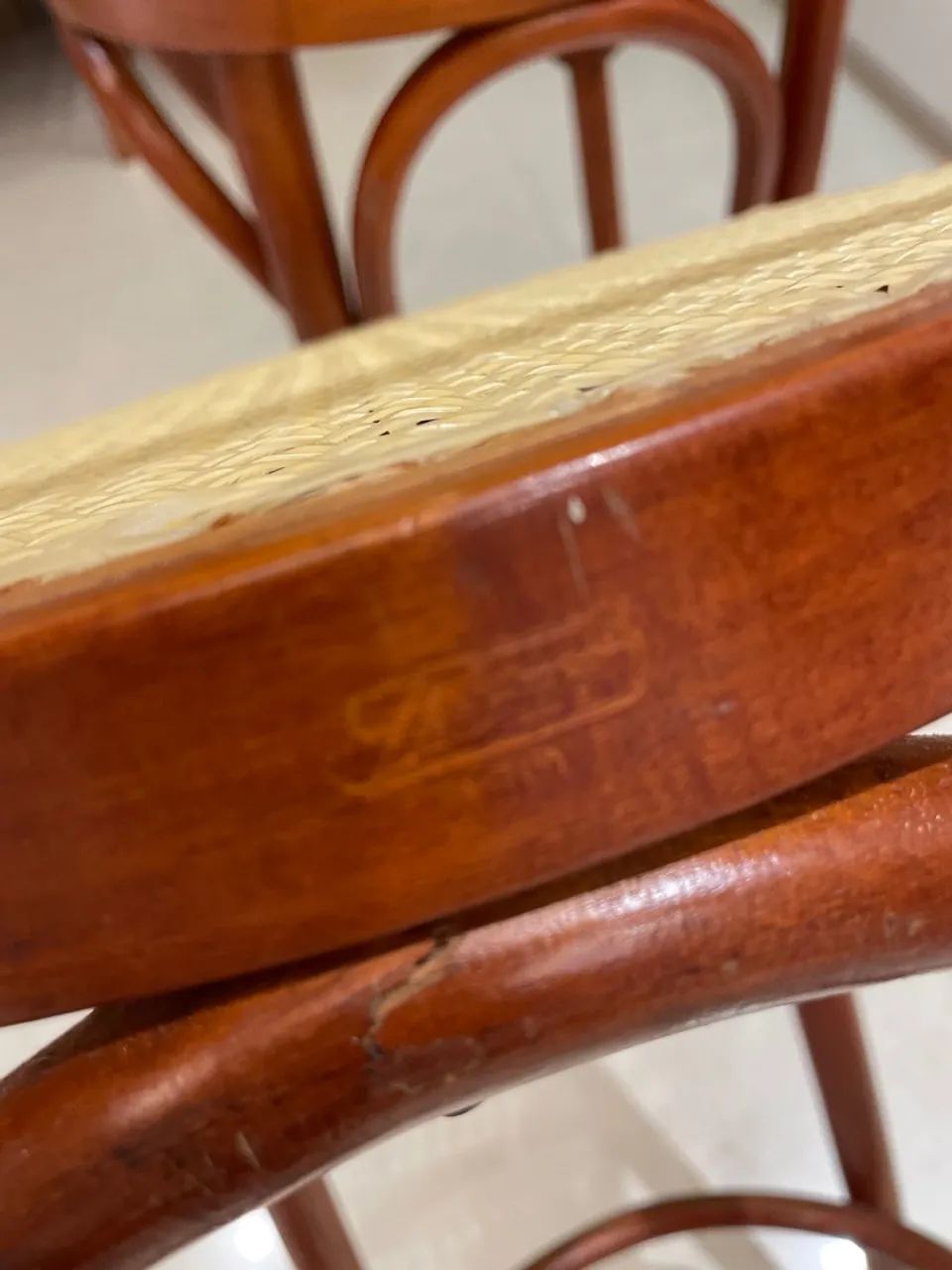 Banquetas Thonart com assento em palhinha  - Foto 3